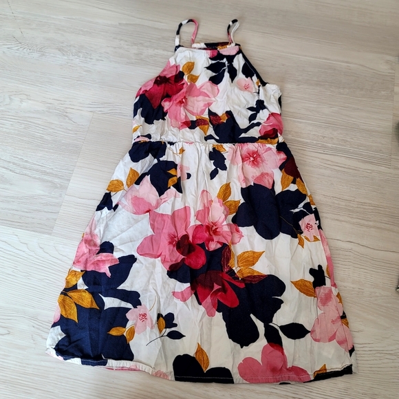 ♥️ 5 For $25 Girls bundle of 2  Old Navy Dress and Romper size Small - Picture 5 of 12